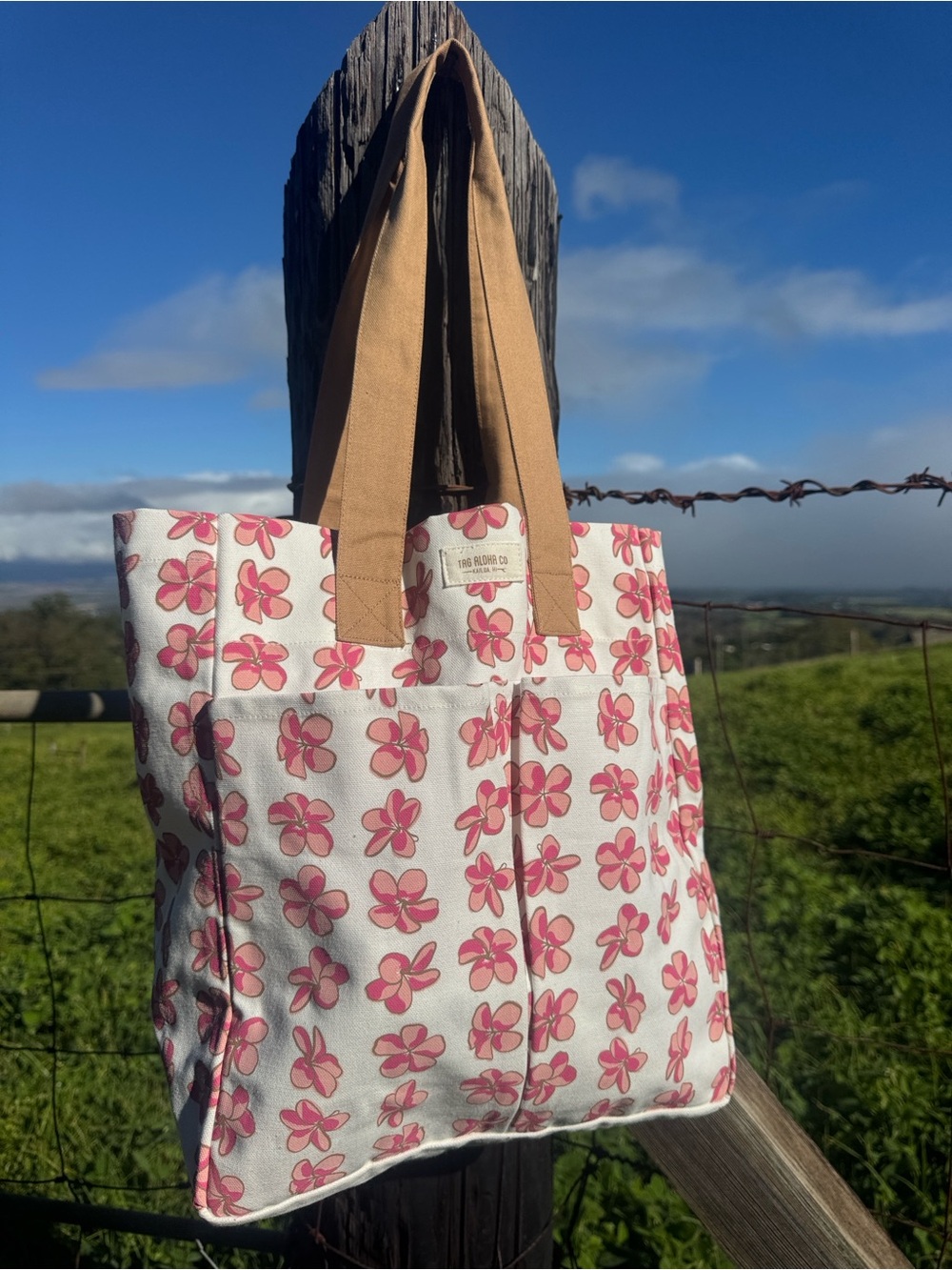 NWT Whole Foods Tag Aloha Pink Plumeria Hawaii Exclusive Large Tote Bag - Picture 5 of 7